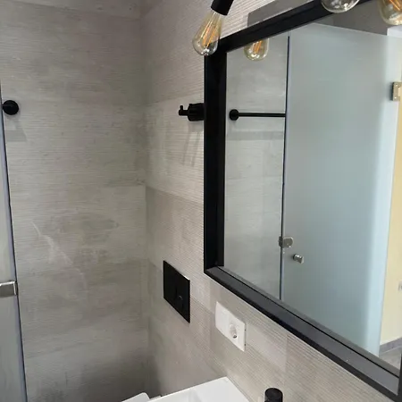 Holiday home Artist's House *